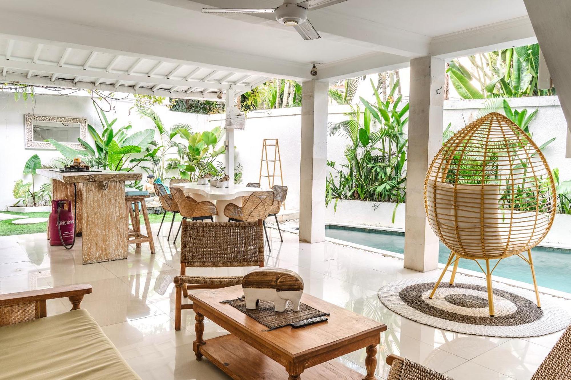 Renovated Mara Villa Double Six Beach Семіньяк Екстер'єр фото